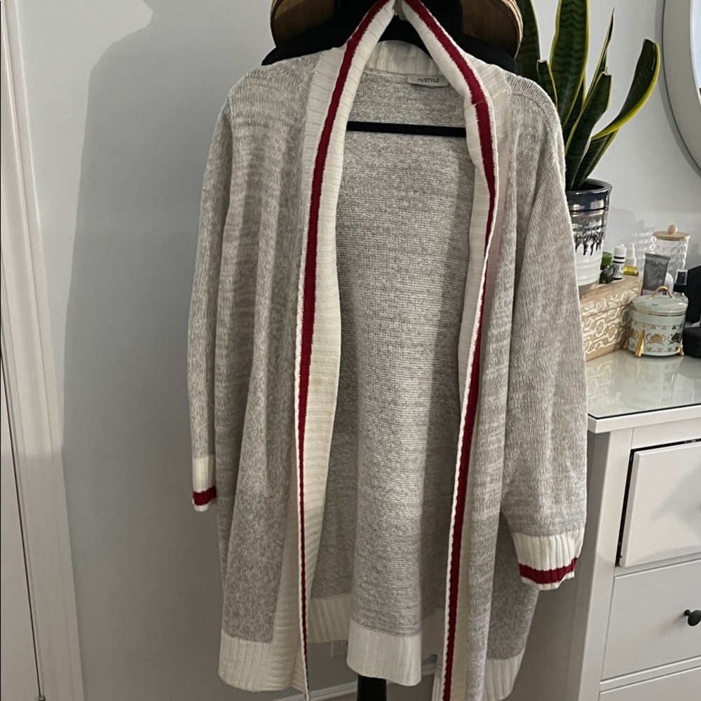 Cozy Gray and White Cardigan with Red Trim